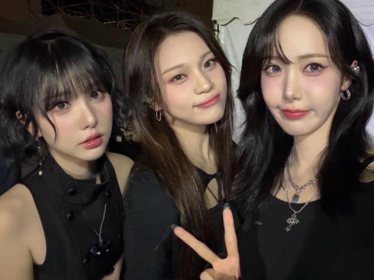 은하 신비 엄지 VIVIZ비비지 2026 세븐일레븐 가오슝 Sakura Festival0