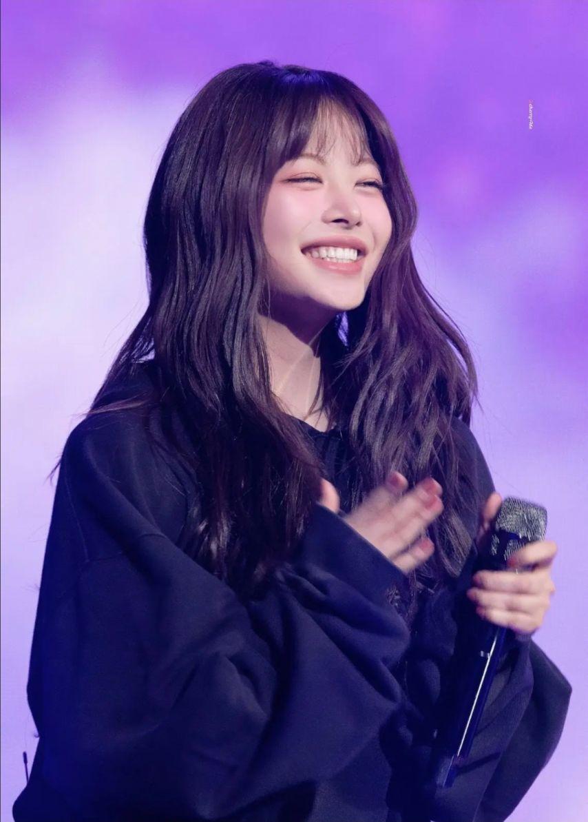 르세라핌 홍은채0