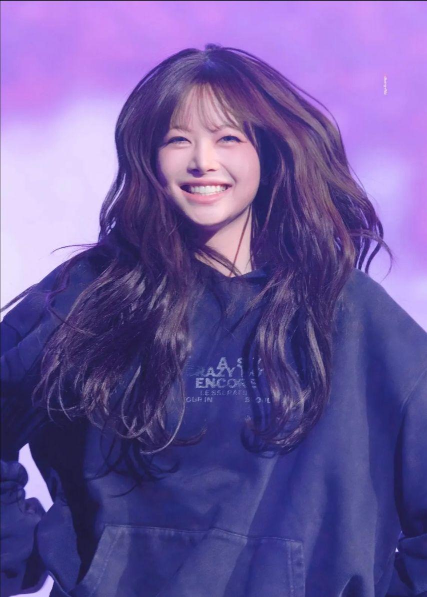 르세라핌 홍은채1