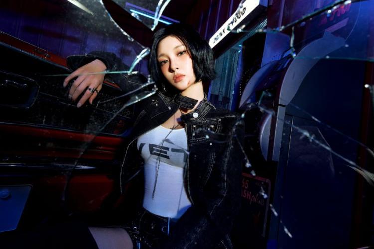 Kep1er l Concept Photo 1  Kep1er The 8th Mini Album [CRACK CODE]11