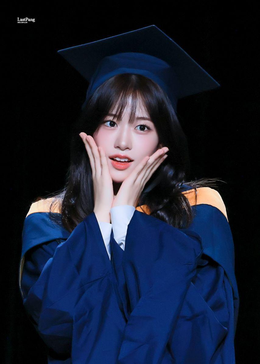 아이브 안유진2