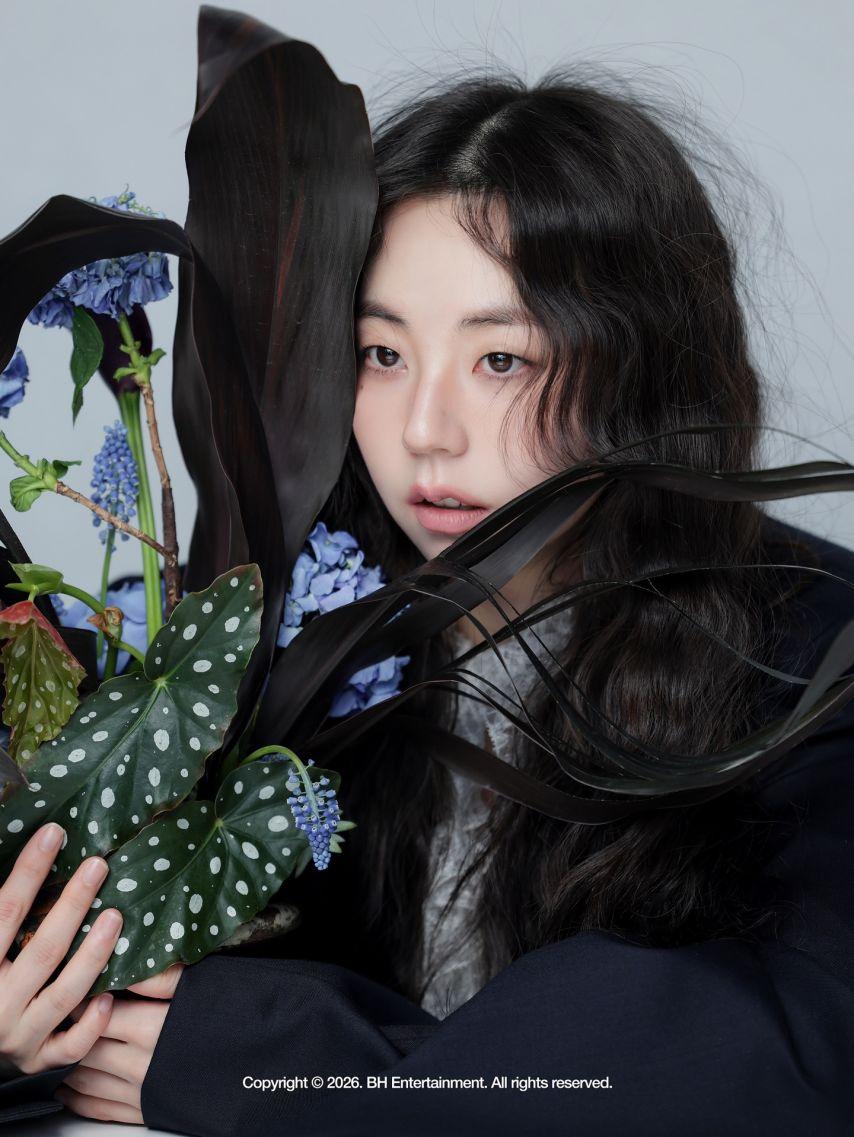 안소희 볼드페이지 비하인드11