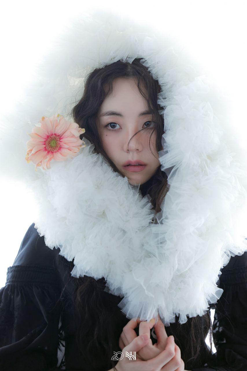 안소희 볼드페이지 비하인드18