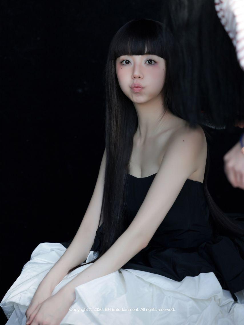 안소희 볼드페이지 비하인드4