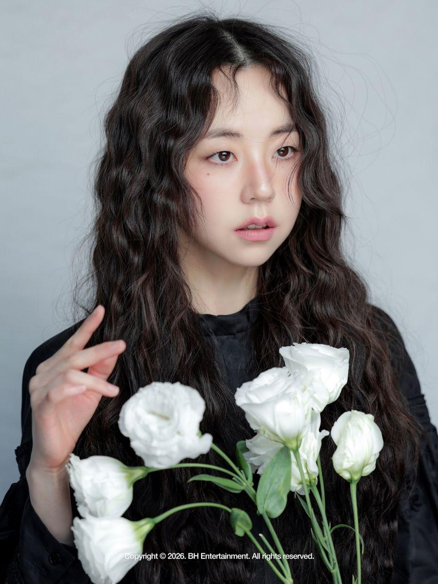 안소희 볼드페이지 비하인드7