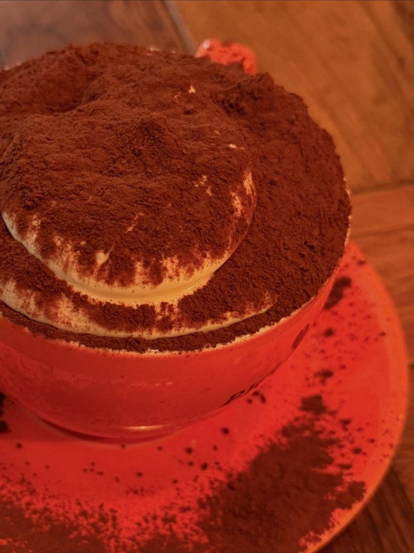 엄지 VIVIZ비비지 인별/ 신비 엄지 은하 손보단엉덩이가좋은사이10