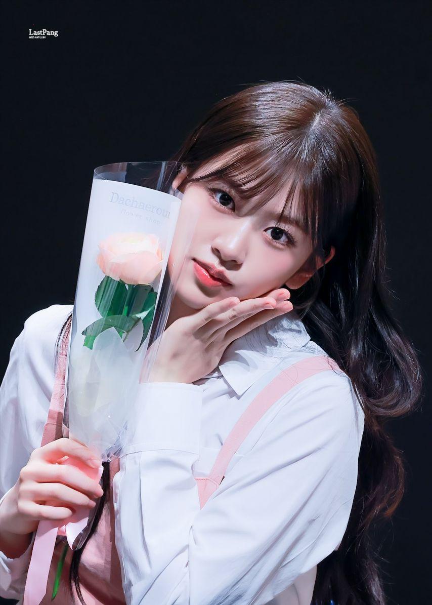 아이브 안유진2