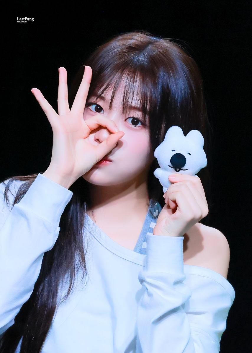 아이브 안유진6