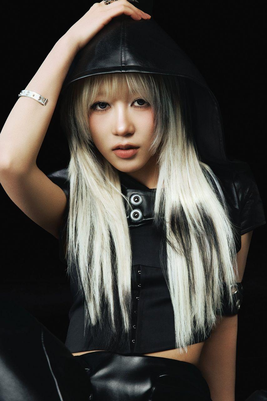 Kep1er l Concept Photo 217