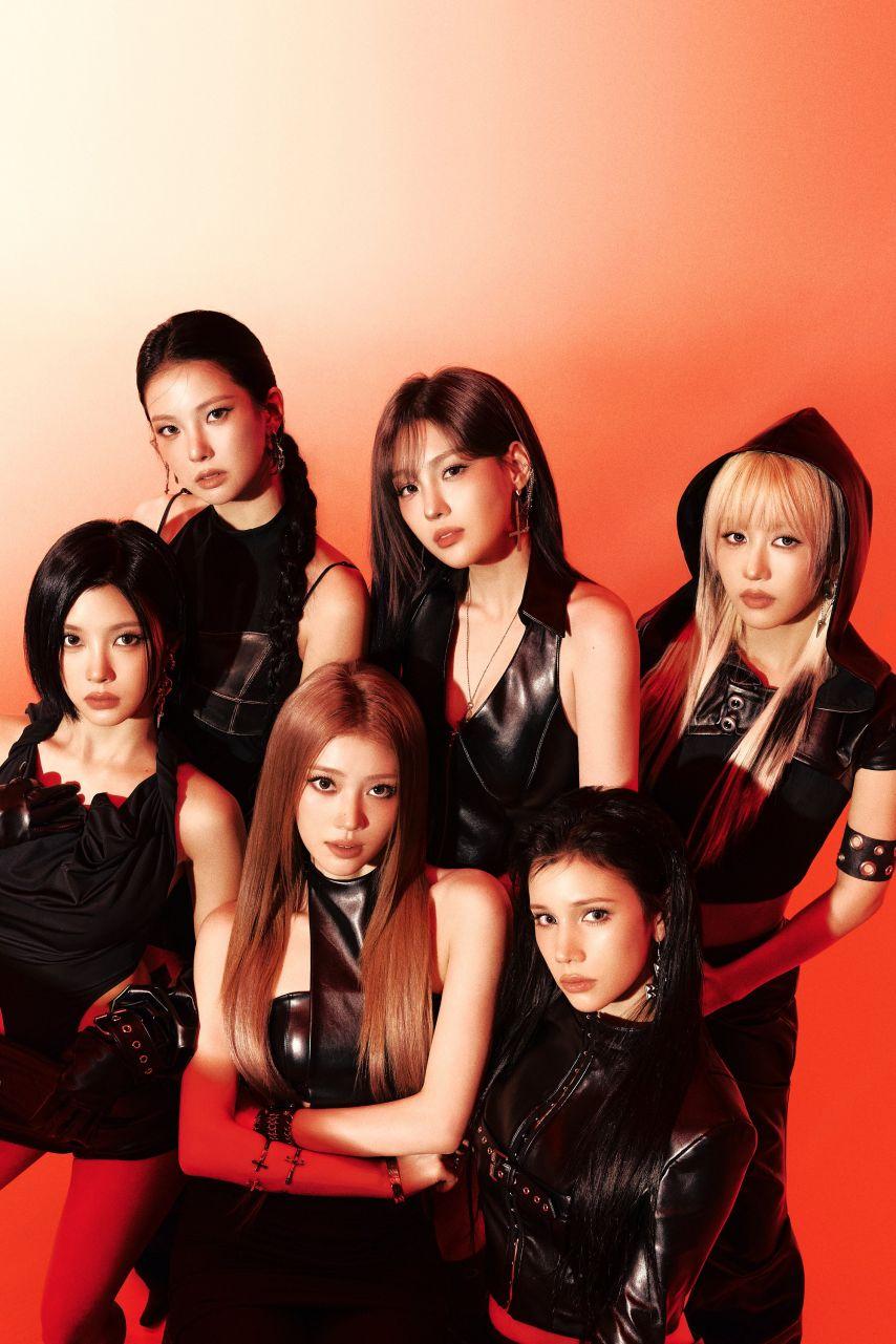 Kep1er l Concept Photo 221