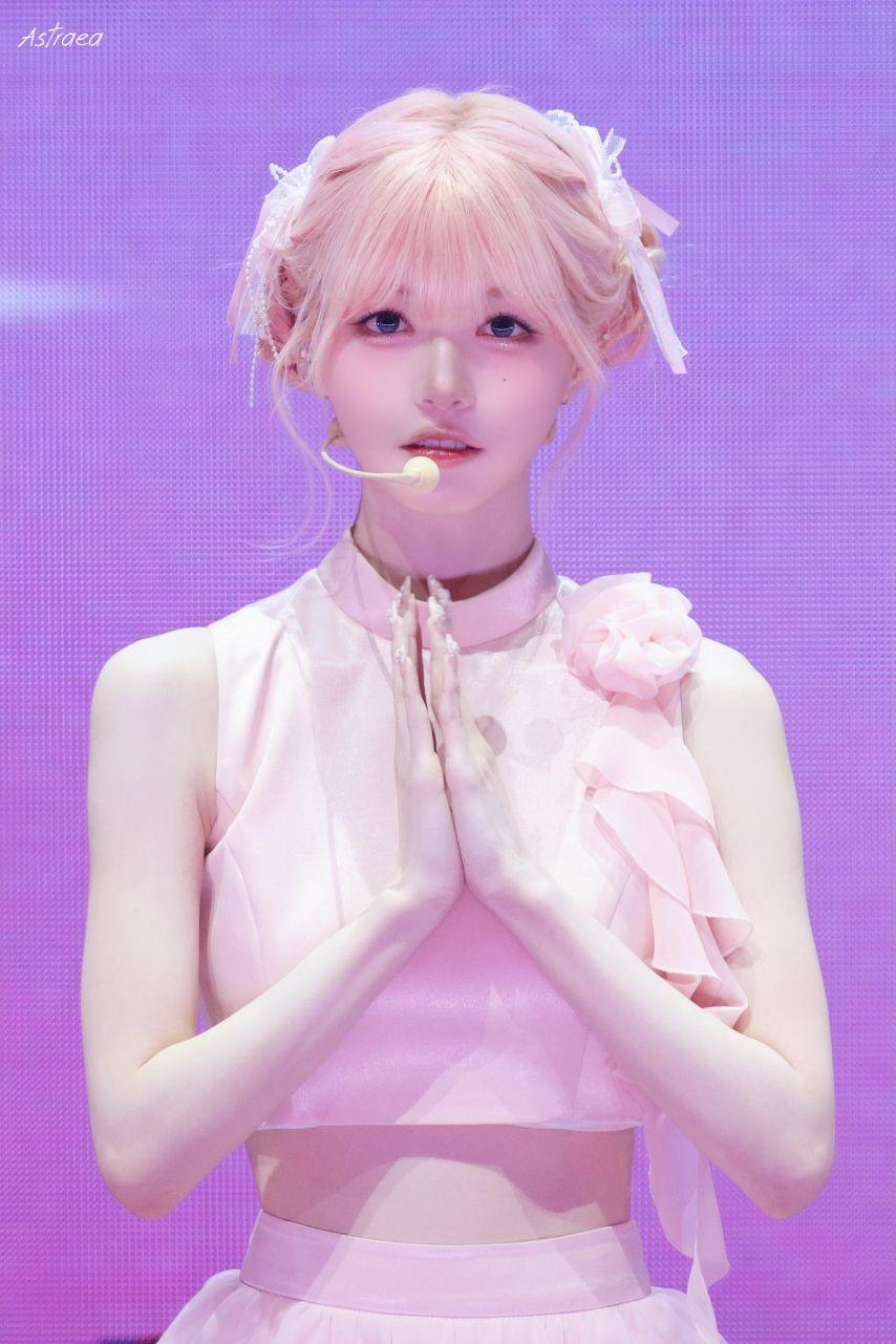 트리플에스 김채원1