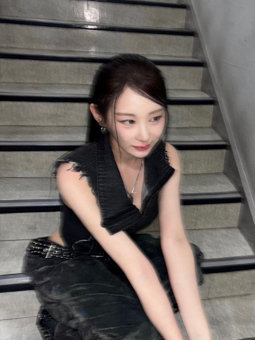 이채연, 최예나, 이채령0