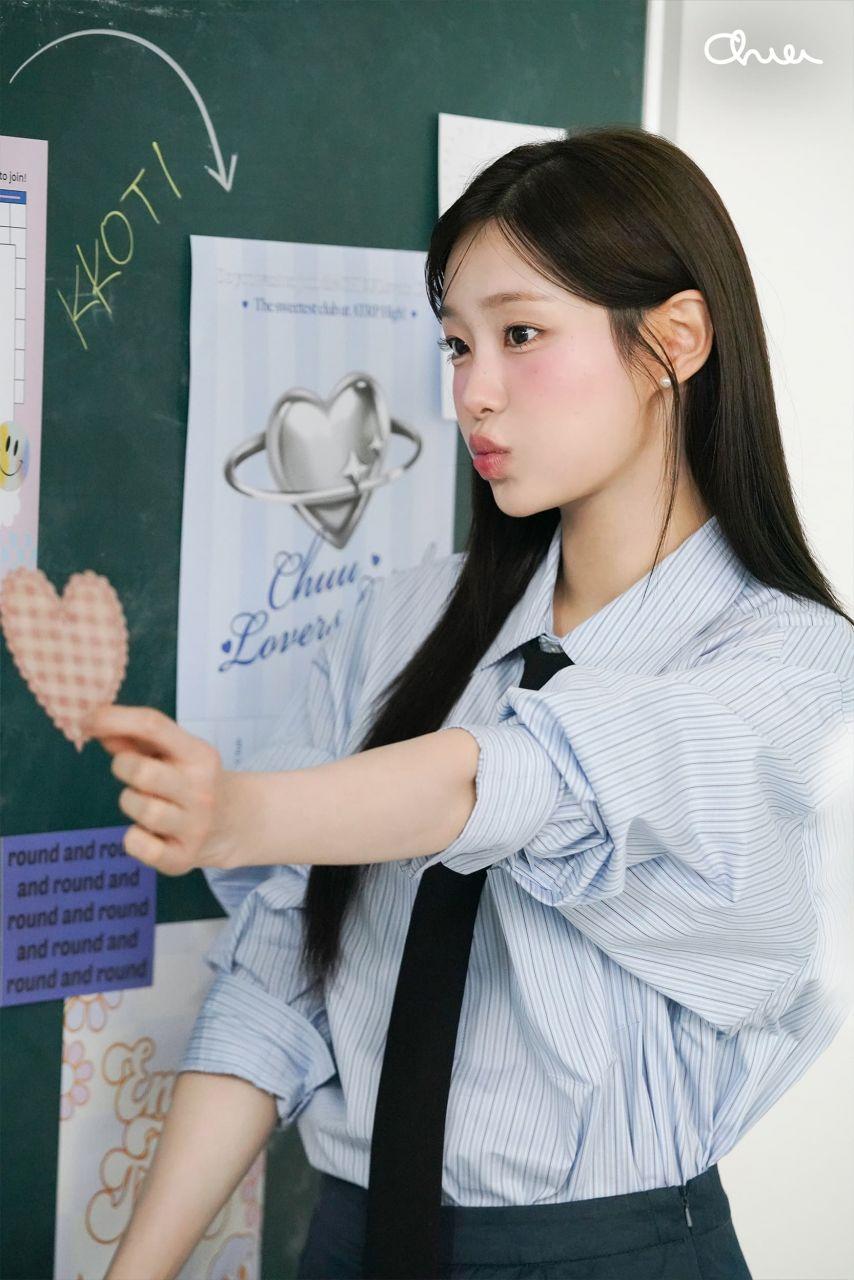 츄 2026 시즌그리팅 촬영 비하인드18