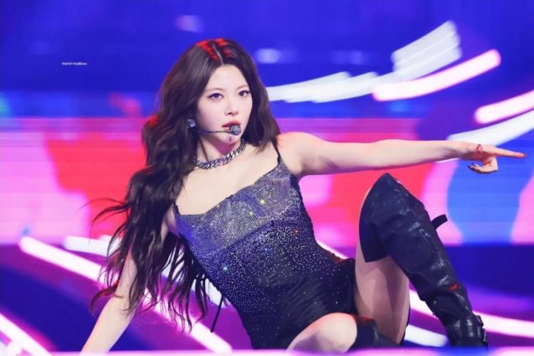 르세라핌 홍은채0