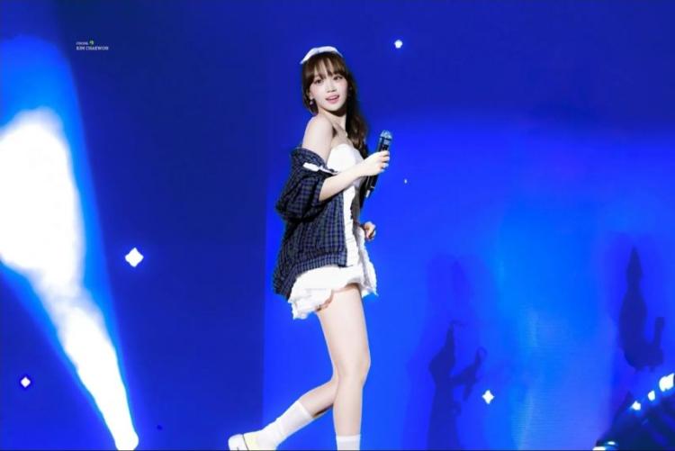 르세라핌 김채원0