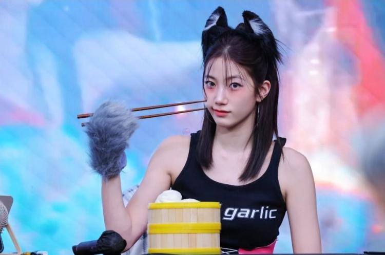 르세라핌 카즈하0