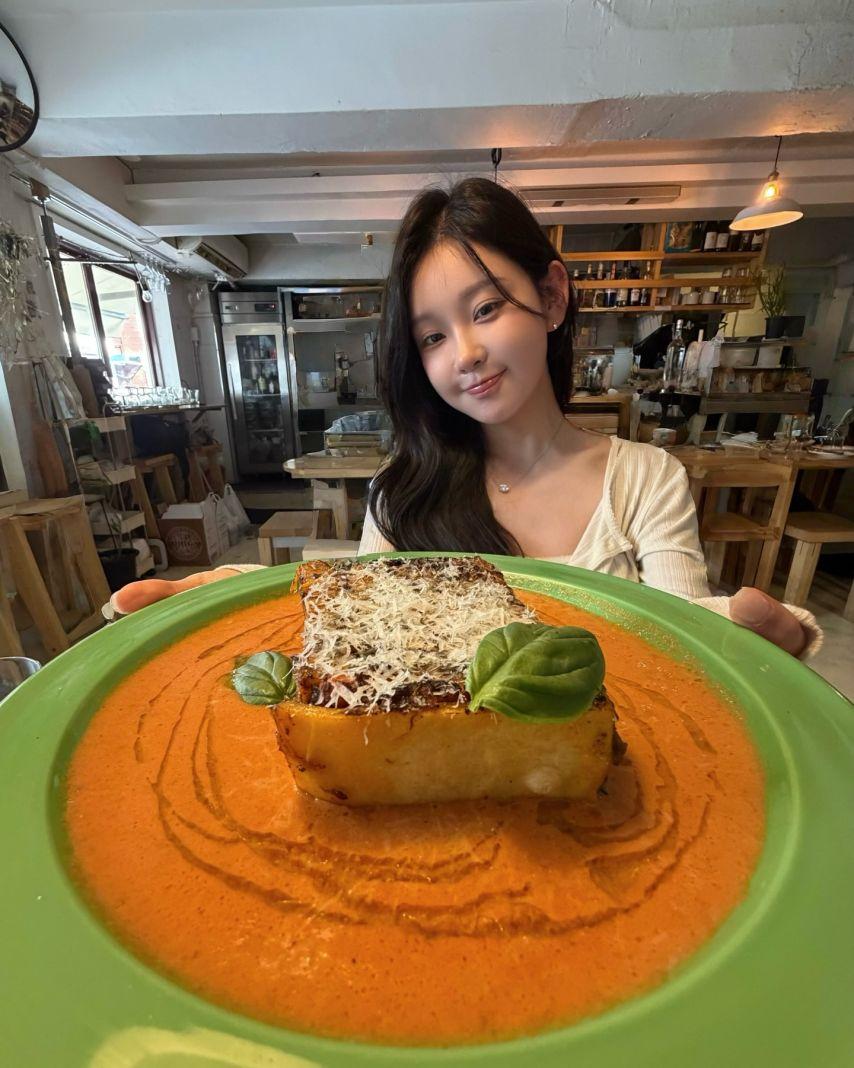 김윤희 아나운서3