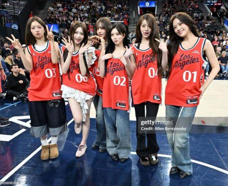 실시간)) NBA 경기장에 아이브 등장 ㄷㄷㄷ0