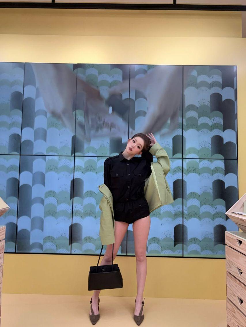 어제자 일본 프라다 키 170cm 빌리 츠키 비율.JPG1