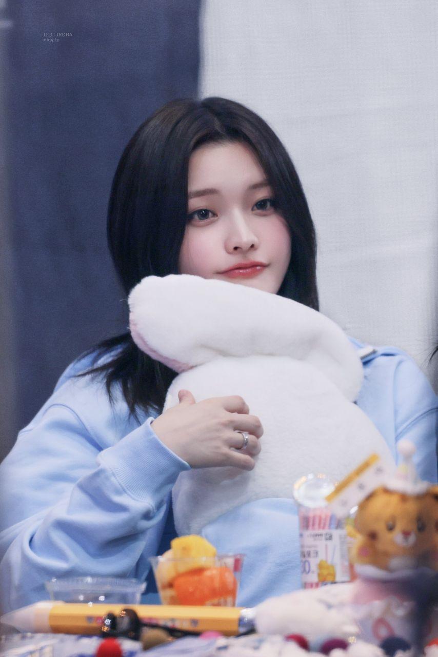 아일릿 이로하4