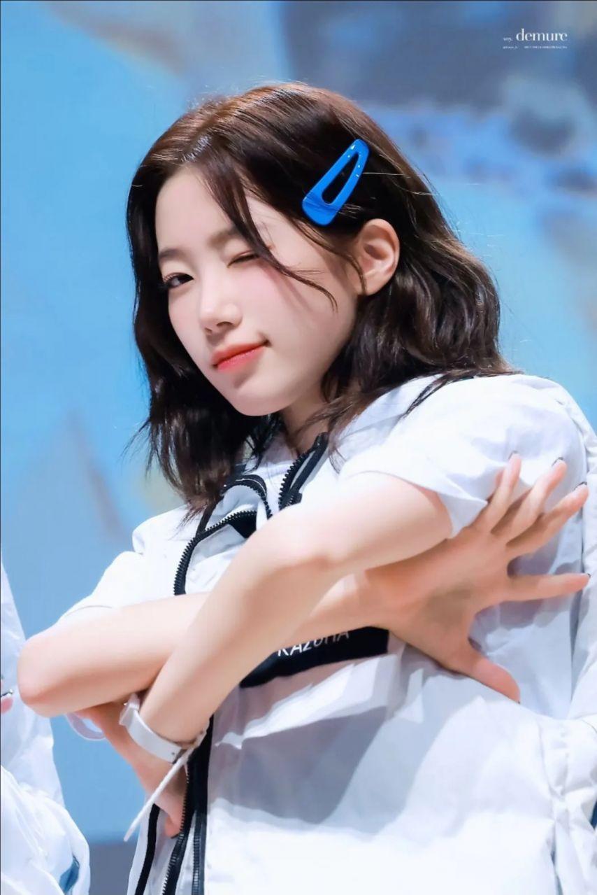 르세라핌 카즈하0