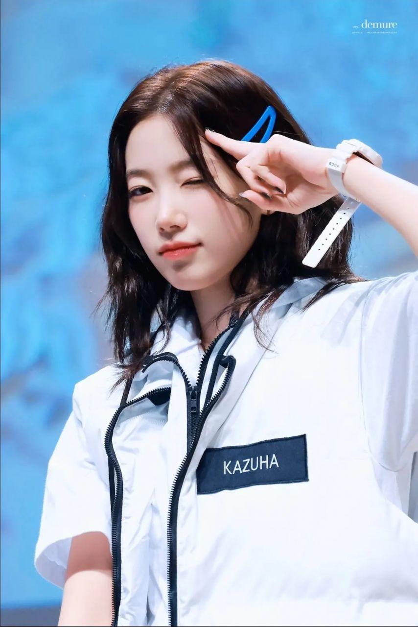 르세라핌 카즈하1