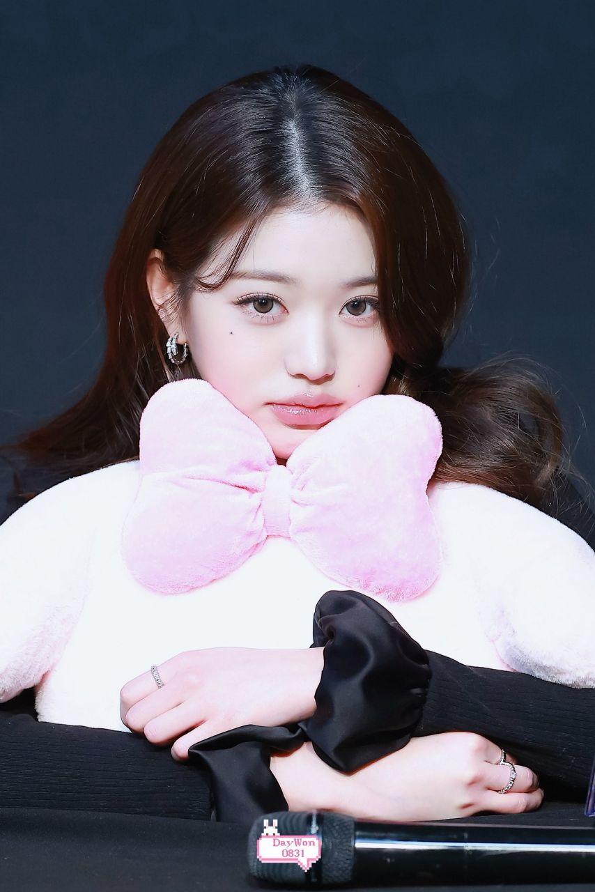 아이브 장원영19