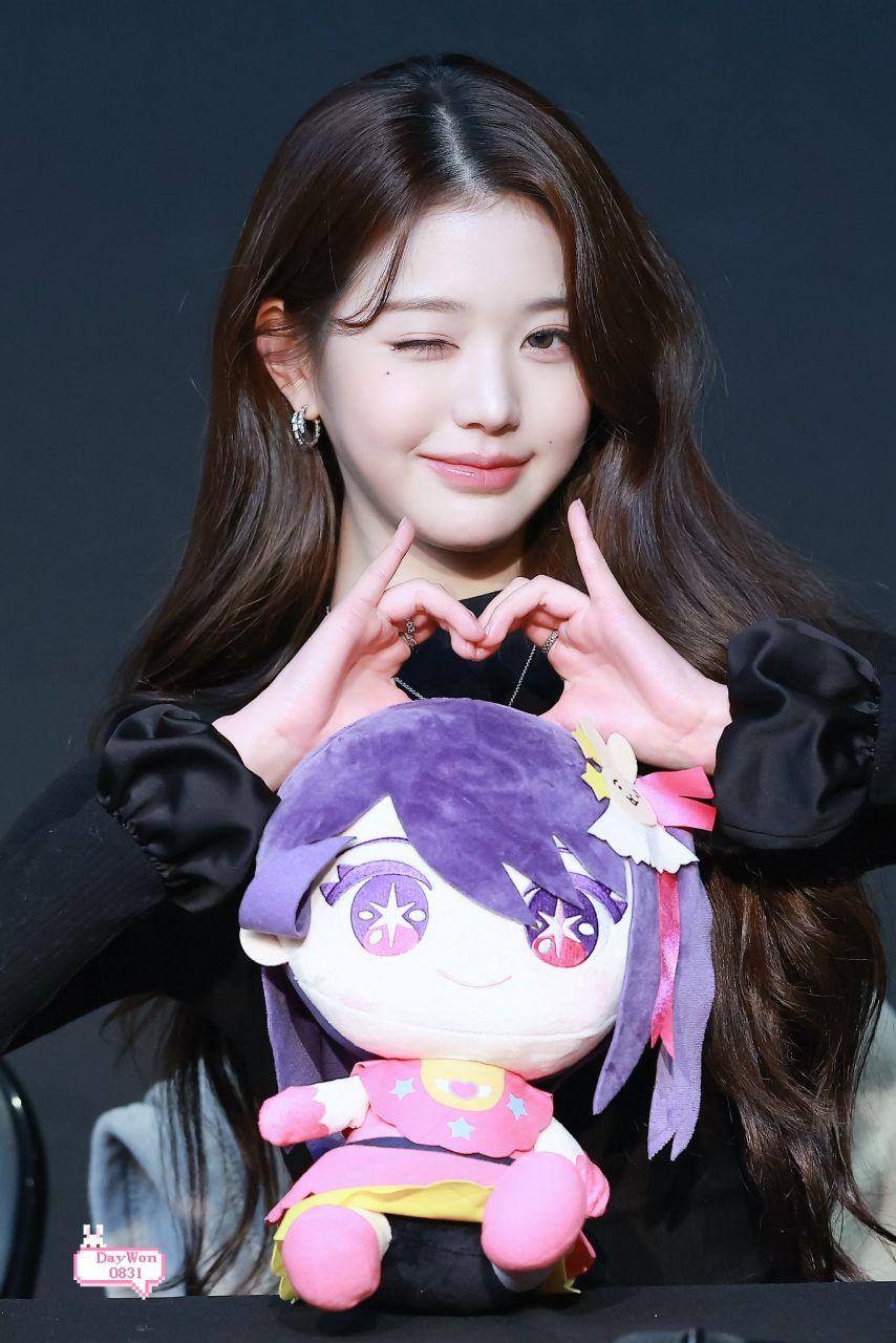 아이브 장원영20