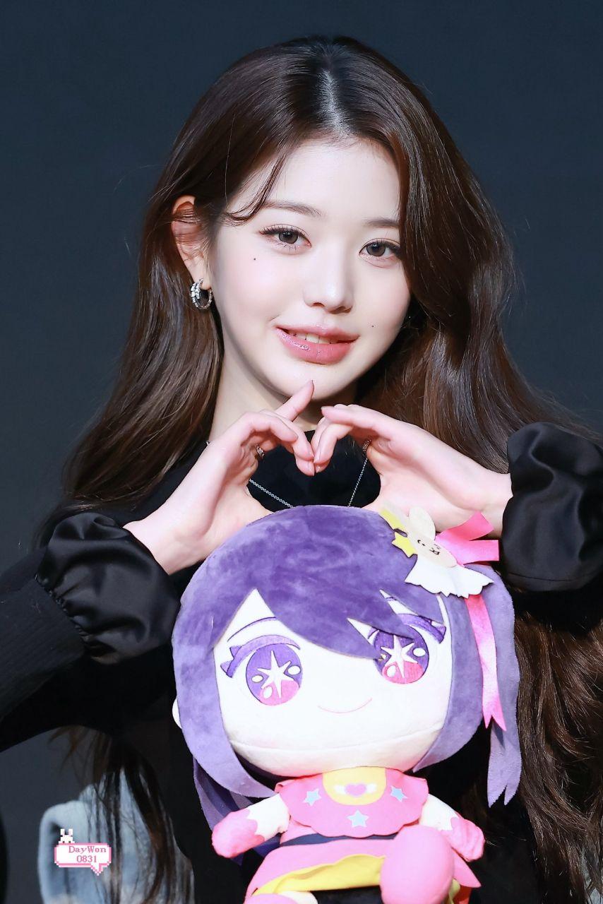 아이브 장원영23