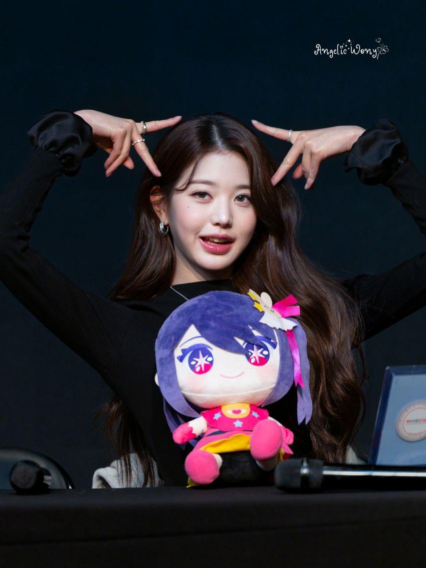 아이브 장원영46