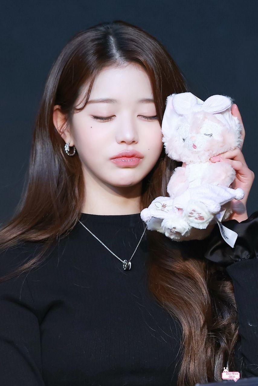 아이브 장원영47