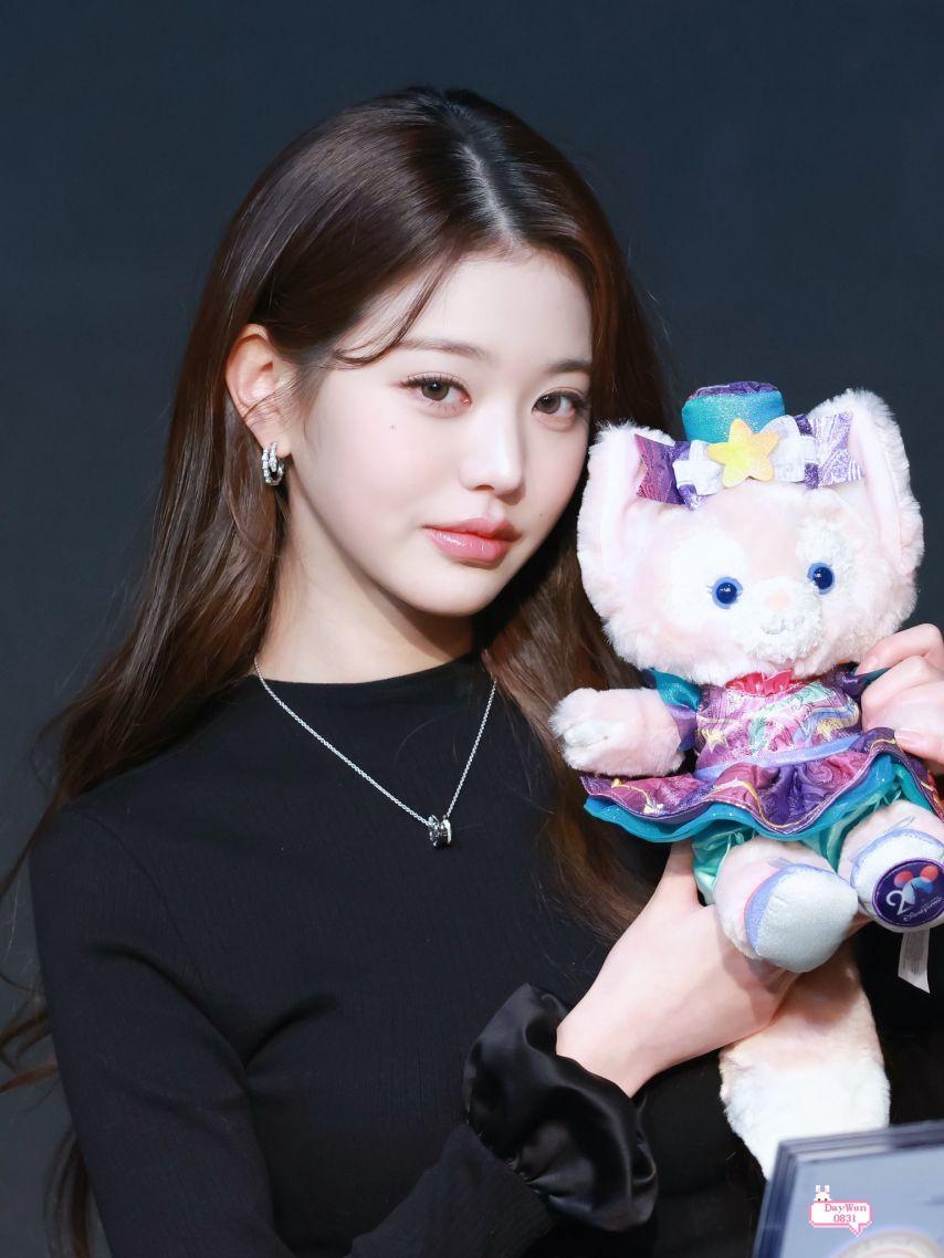 아이브 장원영48