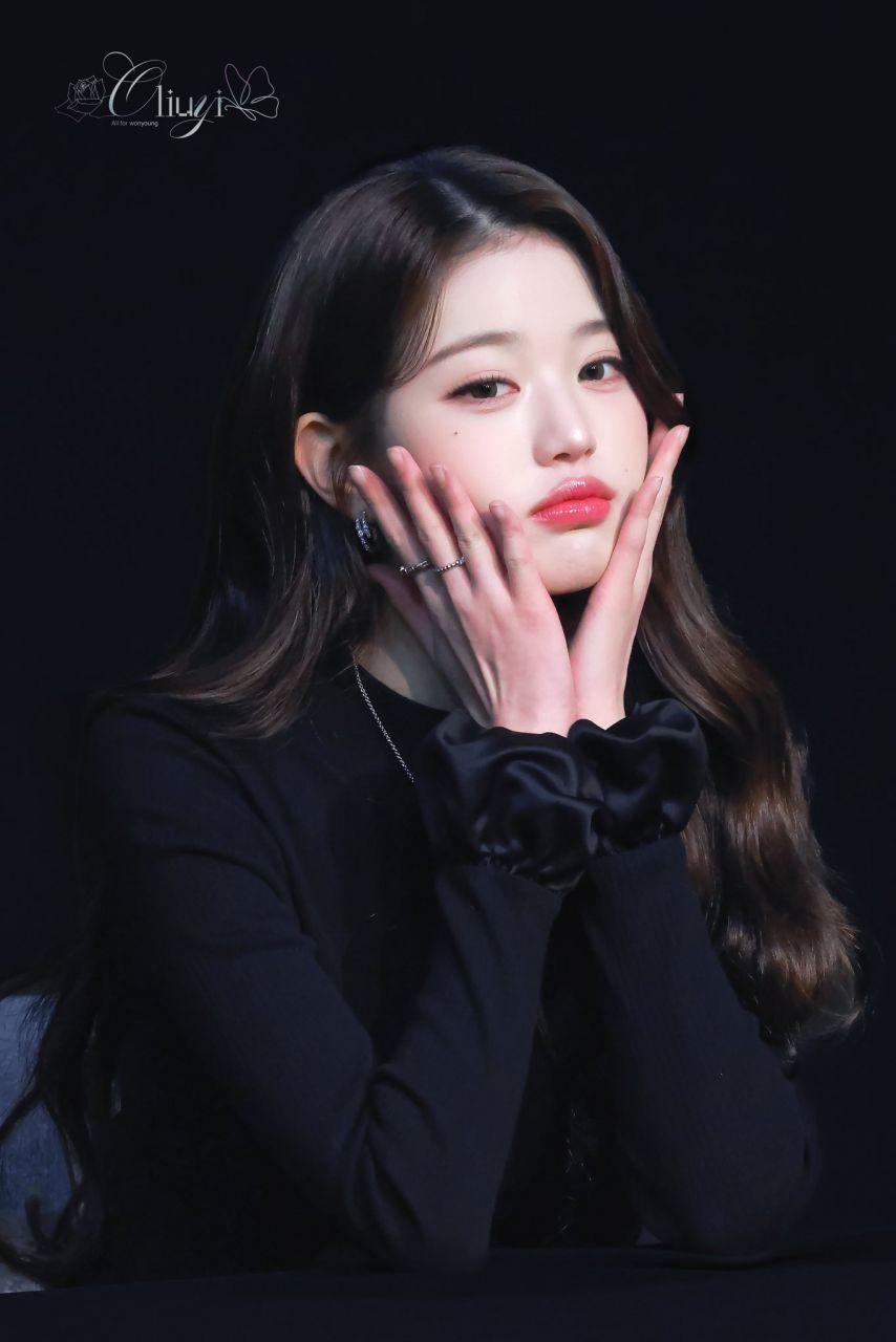 아이브 장원영4