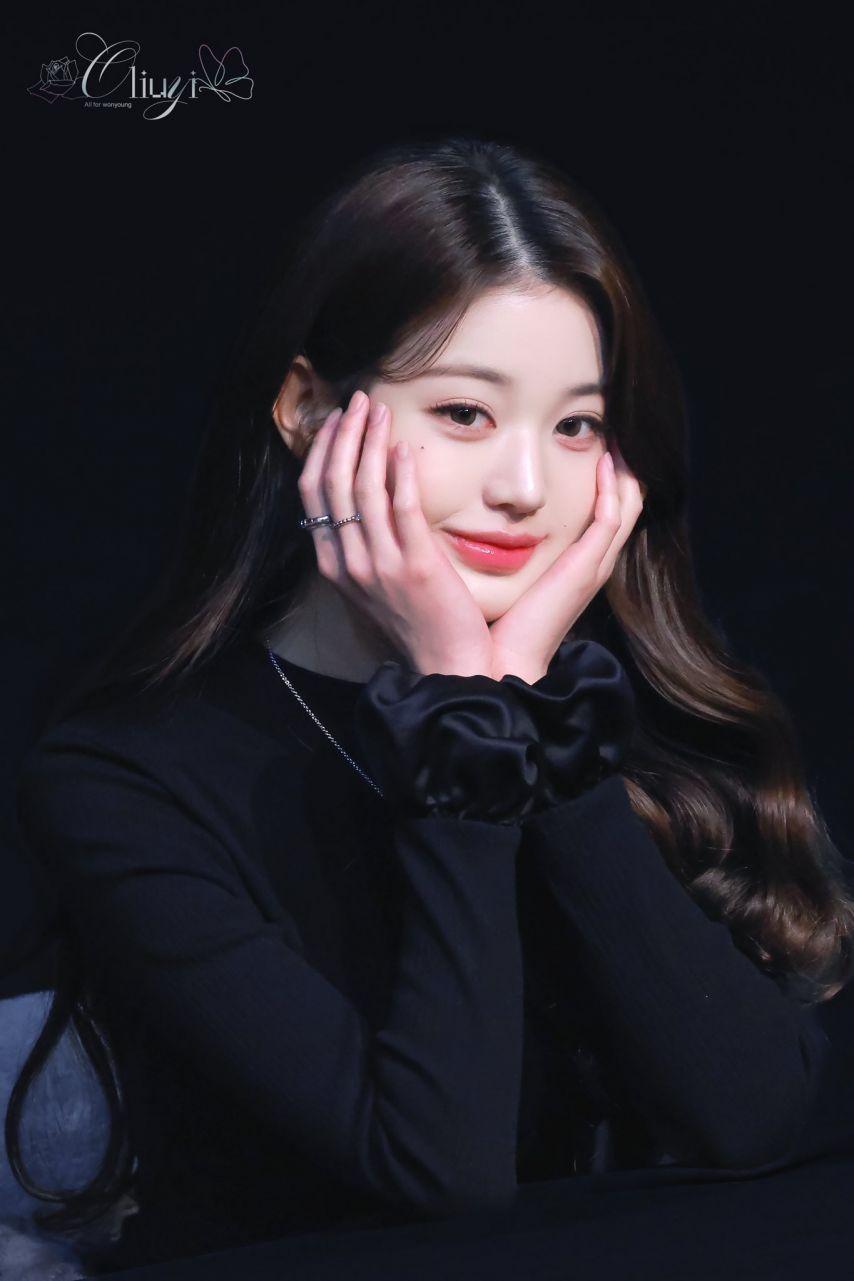 아이브 장원영8