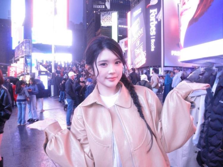 하츠투하츠 에이나0