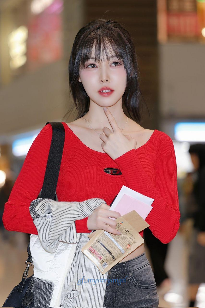 여자친구 유주 2604043