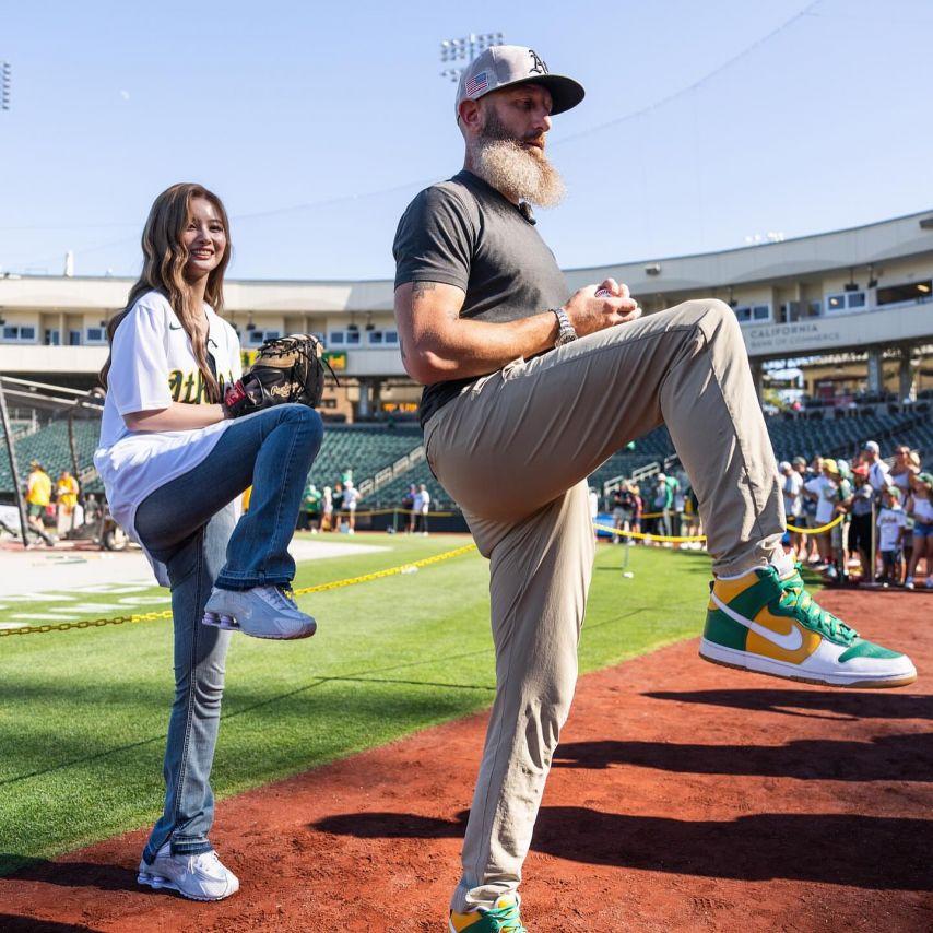 시구하는 엔믹스 설윤3