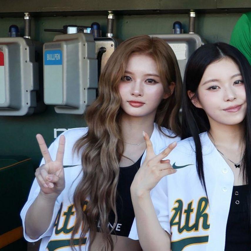 시구하는 엔믹스 설윤9