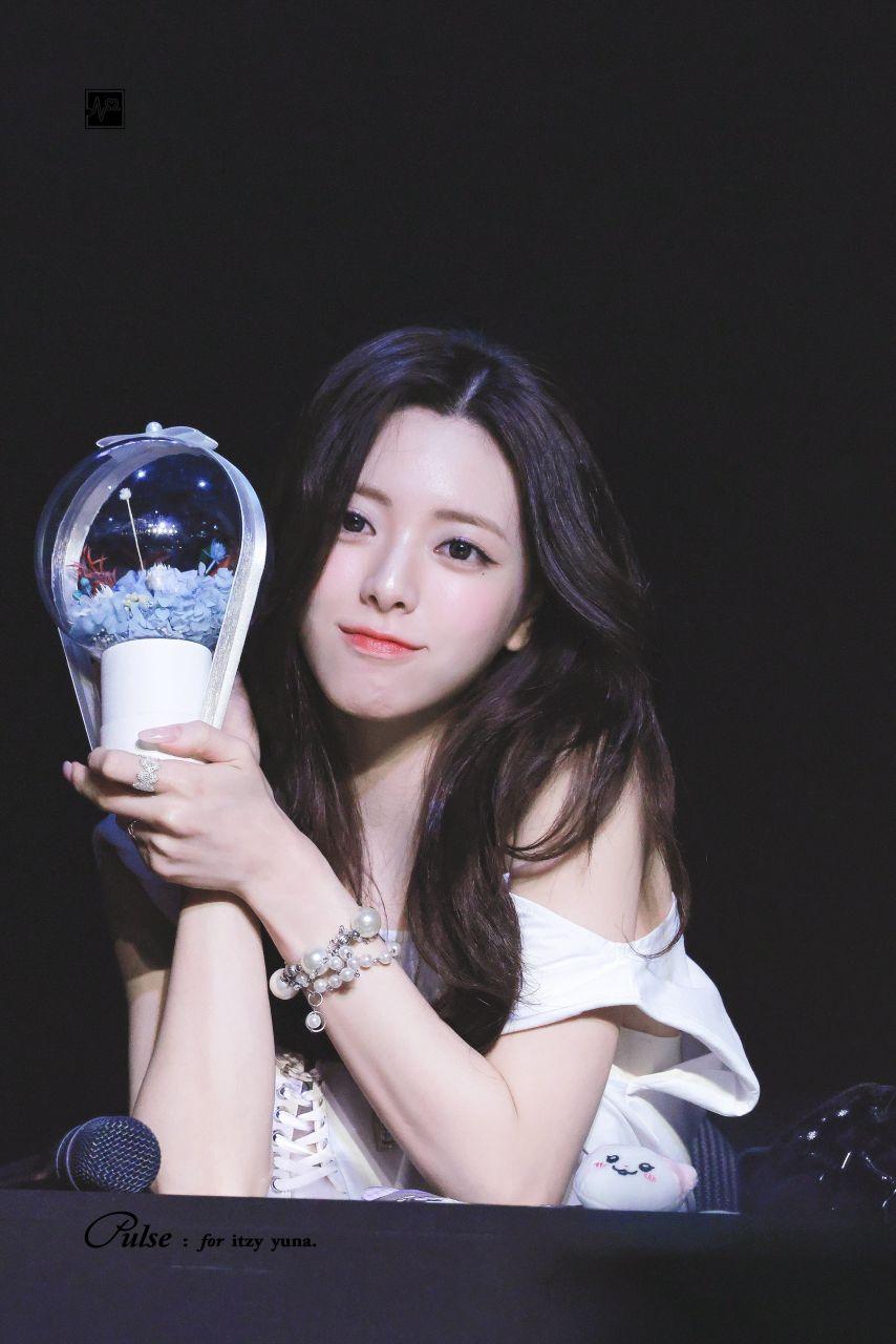 ITZY 유나1