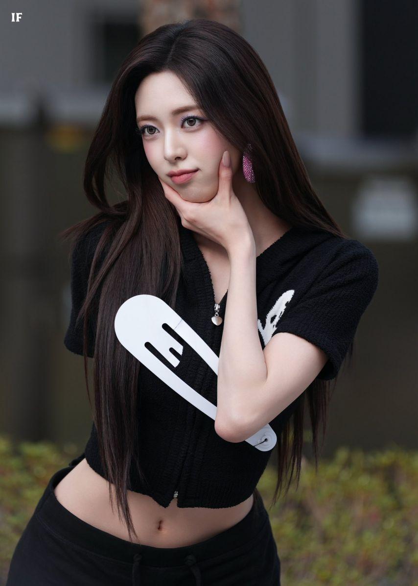 ITZY 유나4
