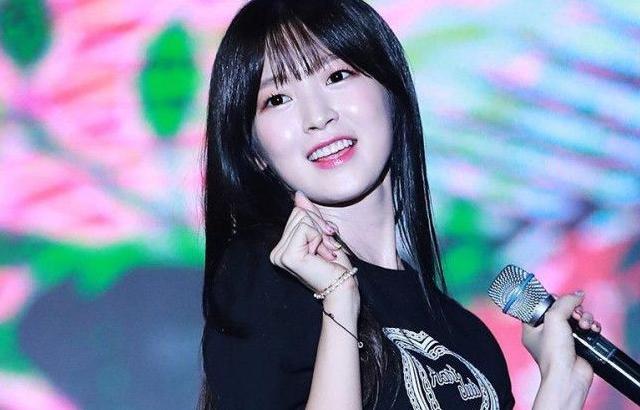 OH MY GIRL Arin