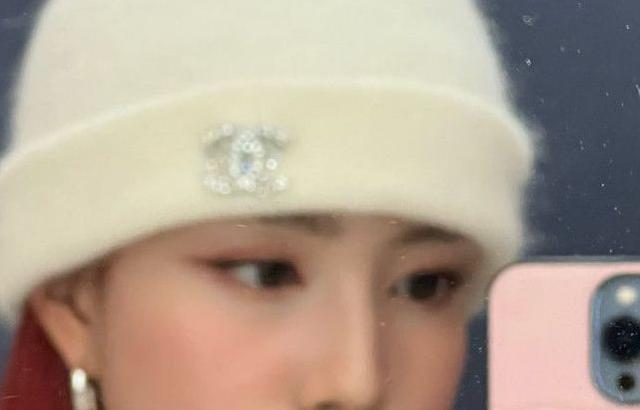 STAYC 윤