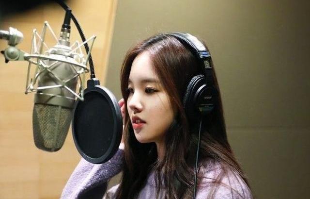 WEEEKLY Soojin