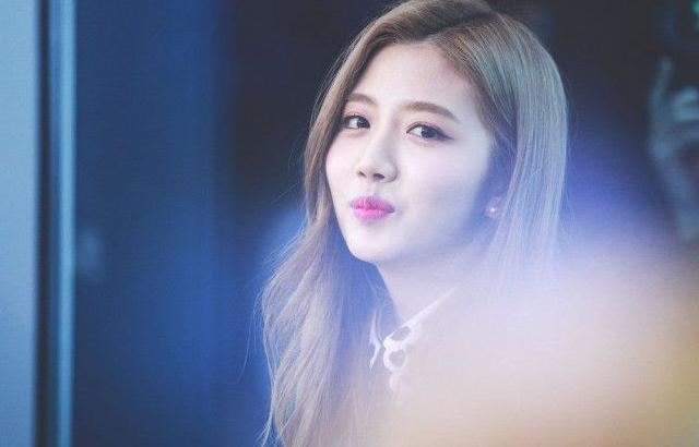 Cherry Bullet 유주