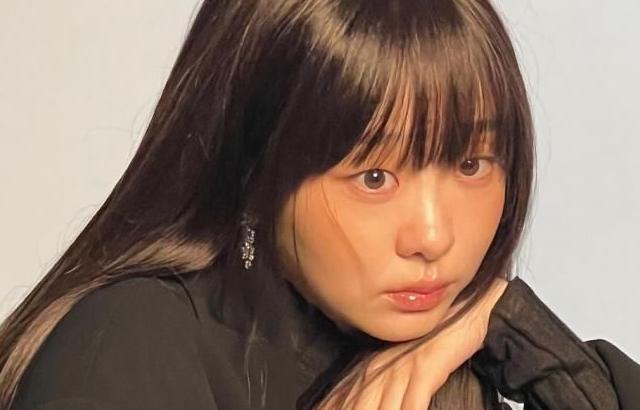 김다미