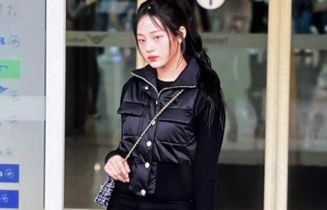 민지