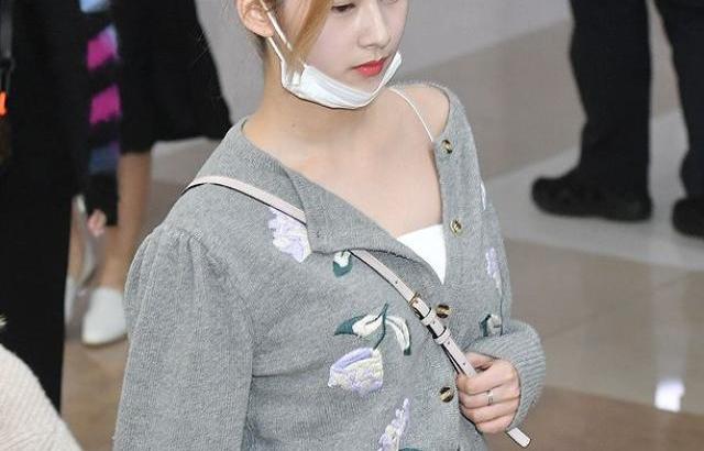 트와이스 사나