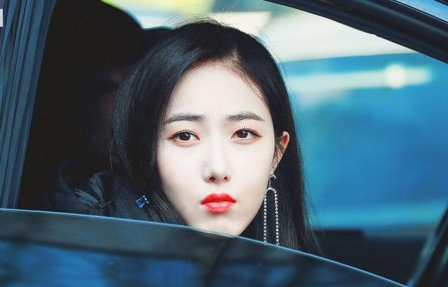 여자친구 신비.jpg