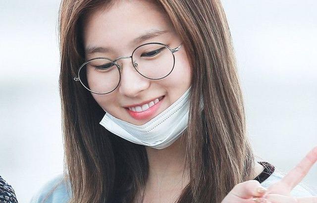 TWICE 사나