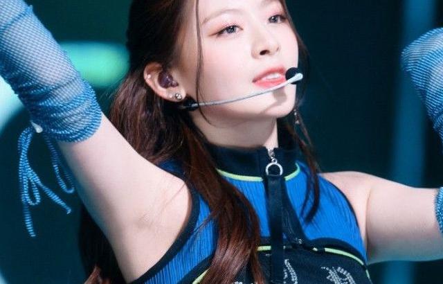 스테이씨 윤세은